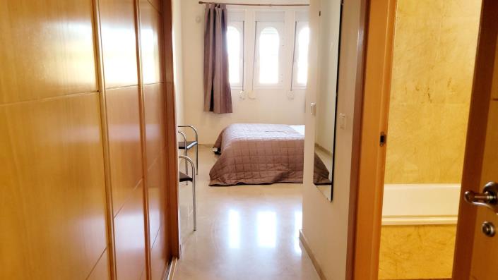 Image No.12-3 Bed Apartment for sale