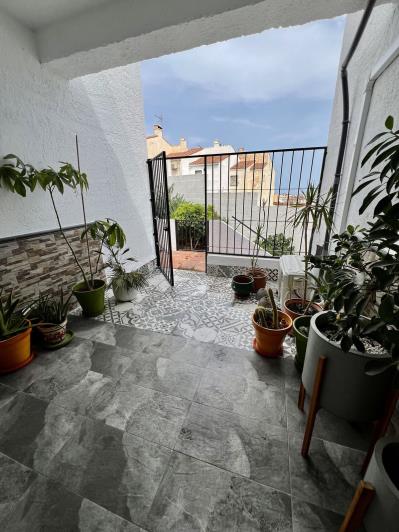 Image No.23-3 Bed Townhouse for sale