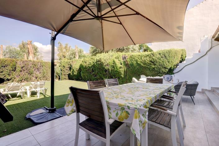 Image No.26-4 Bed Semi-Detached for sale