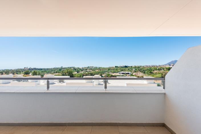 Image No.8-2 Bed Apartment for sale