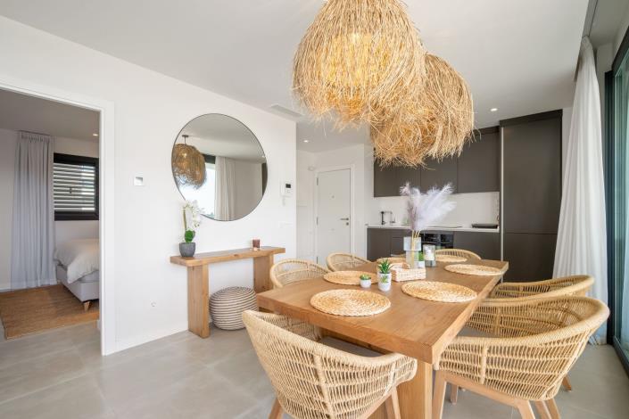 Image No.10-2 Bed Apartment for sale