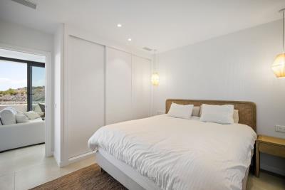 15-e65d437abef3cdae9b514eeeb695a8b9