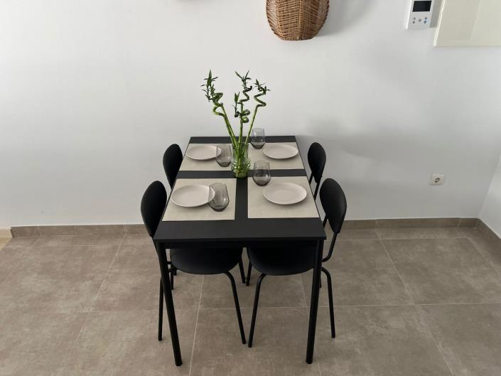 Image No.12-2 Bed Apartment for sale