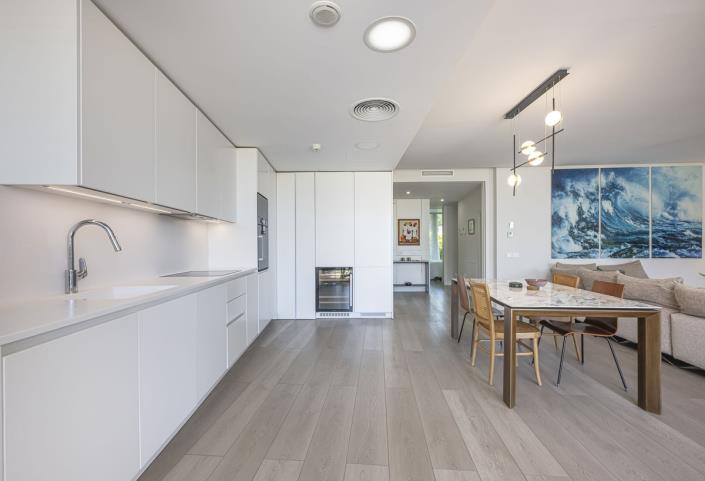 Image No.22-2 Bed Apartment for sale