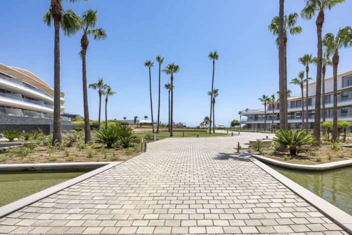 Image No.49-2 Bed Apartment for sale