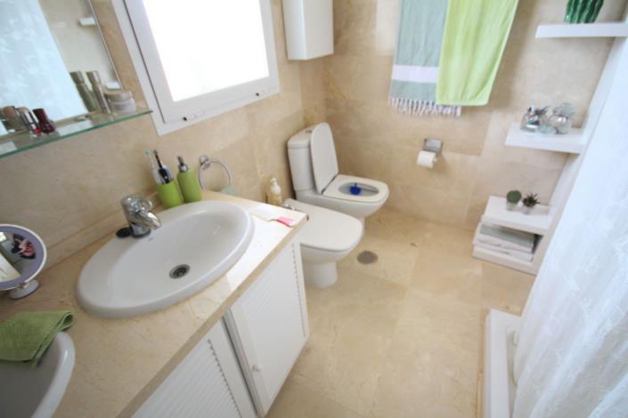 Image No.13-2 Bed Apartment for sale