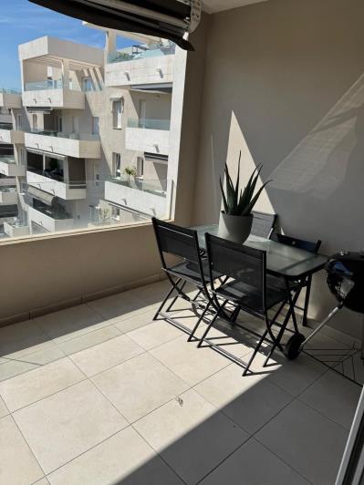 Image No.11-3 Bed Apartment for sale