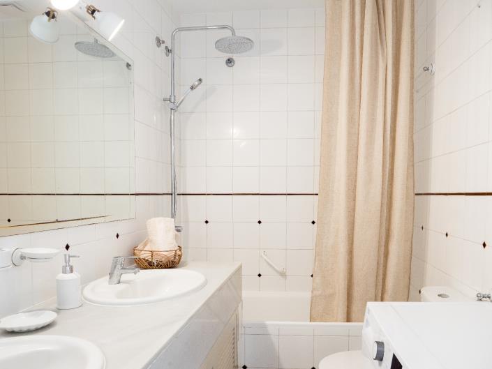 Image No.19-2 Bed Apartment for sale