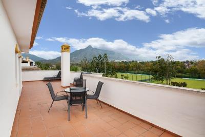 8-e64a9055bba3e77ac8aca3b893cdf826