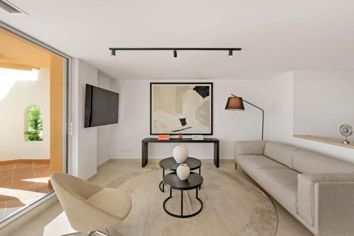 Image No.9-3 Bed Apartment for sale