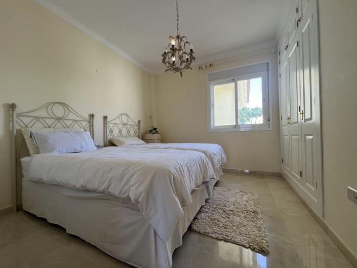 Image No.21-3 Bed Penthouse for sale