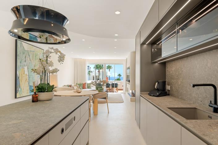 Image No.6-3 Bed Duplex for sale