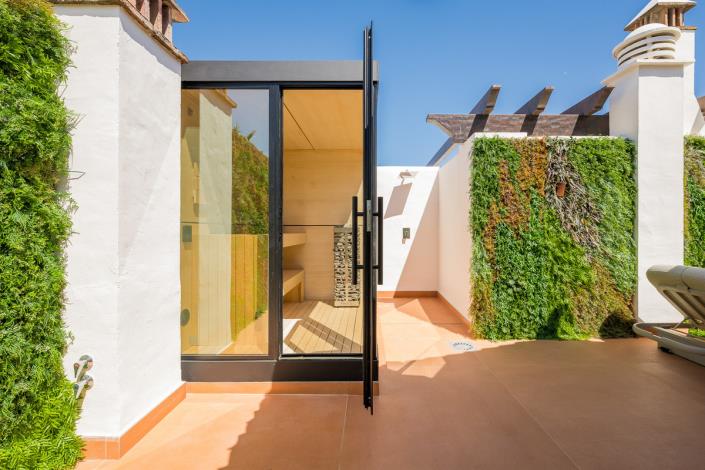 Image No.8-3 Bed Duplex for sale