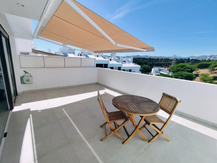 Image No.10-5 Bed Townhouse for sale