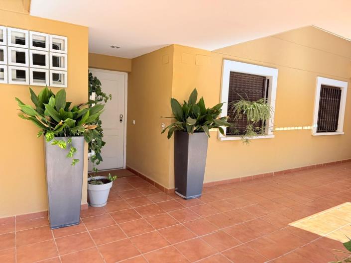 Image No.24-2 Bed Apartment for sale