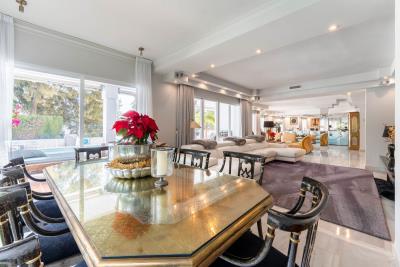 11-20939a0134ad724a8cb2a801094d15a4