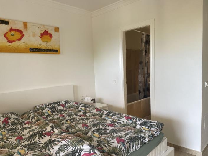 Image No.19-3 Bed Apartment for sale