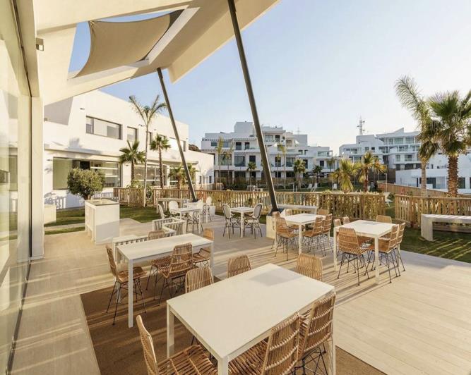 Image No.35-3 Bed Apartment for sale