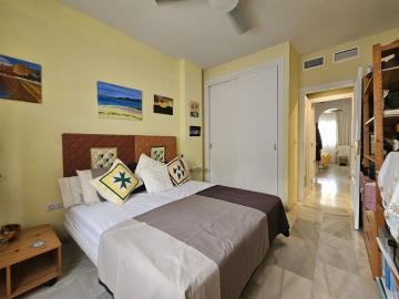 10-75bef5f12e72a6d65f05a48dacffbe42