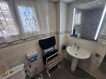 13-4d2745f4b54ae0f12c2baa3e2bd744e0