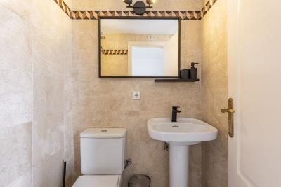 13-4d2745f4b54ae0f12c2baa3e2bd744e0