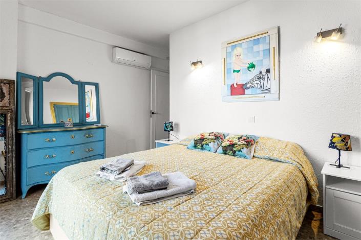 Image No.11-2 Bed Apartment for sale