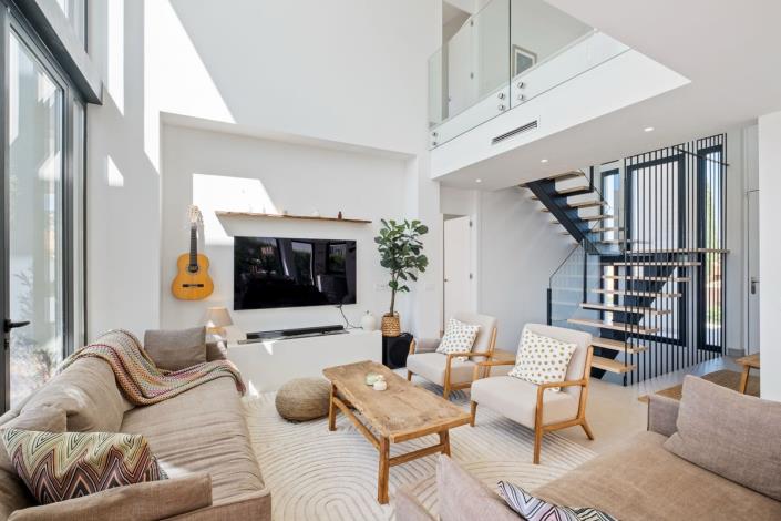 Image No.8-4 Bed Villa / Detached for sale