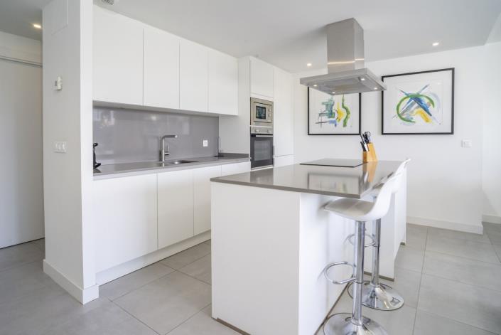 Image No.16-3 Bed Apartment for sale