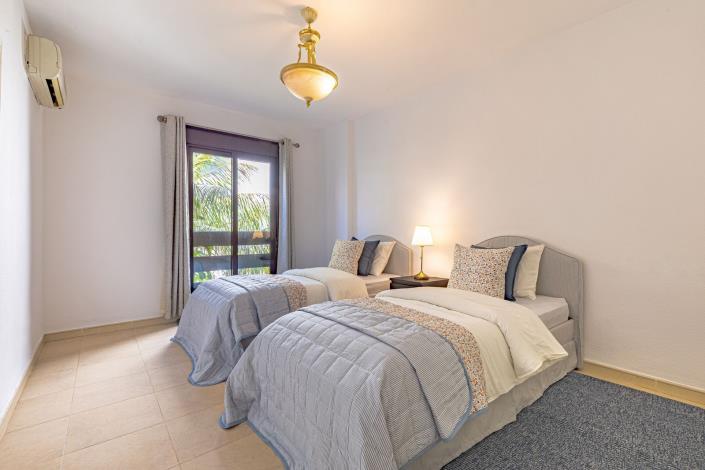 Image No.18-2 Bed Apartment for sale