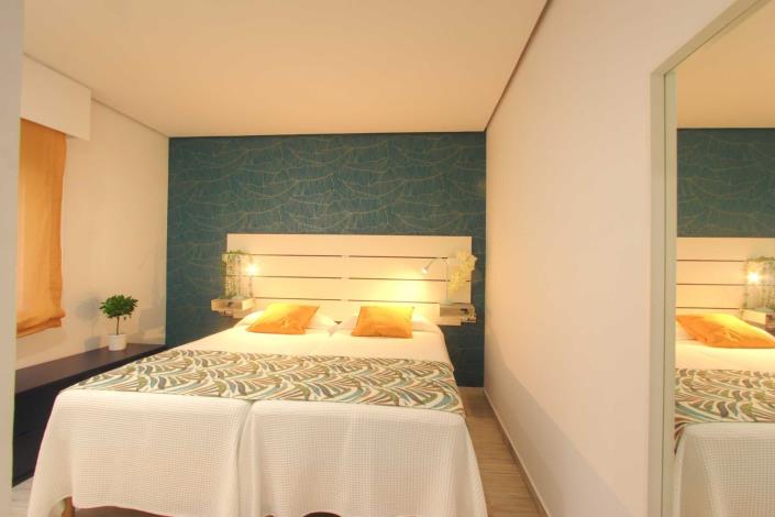 Image No.18-3 Bed Apartment for sale