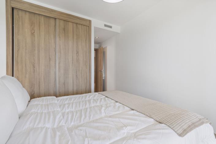 Image No.28-3 Bed Apartment for sale