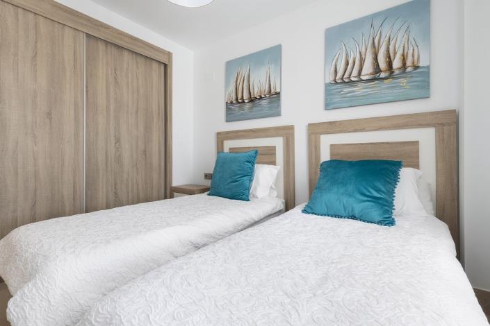 Image No.35-3 Bed Apartment for sale