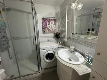 15-e65d437abef3cdae9b514eeeb695a8b9