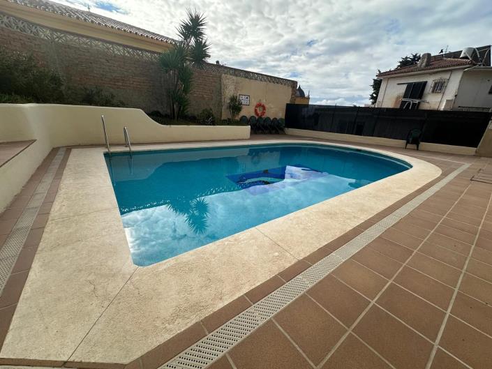 Image No.24-1 Bed Apartment for sale