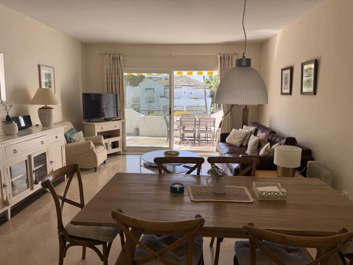 Image No.16-2 Bed Apartment for sale