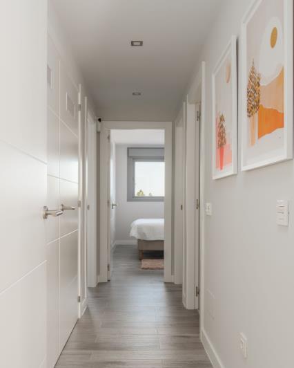 Image No.14-3 Bed Apartment for sale