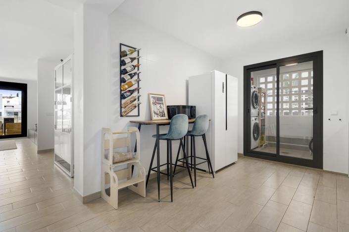 Image No.13-2 Bed Apartment for sale