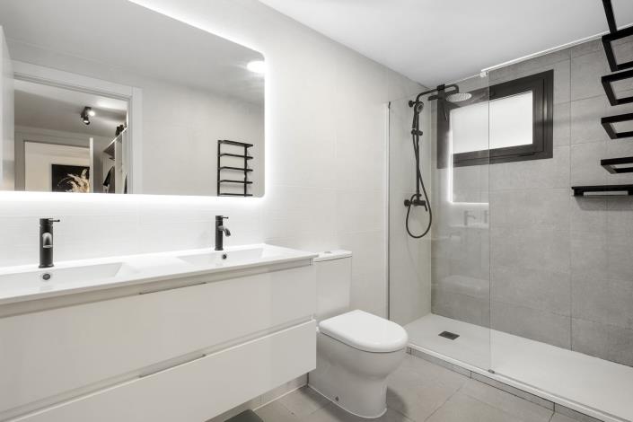 Image No.19-2 Bed Apartment for sale