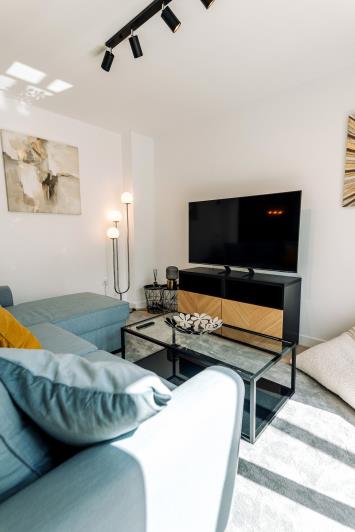 Image No.15-3 Bed Townhouse for sale