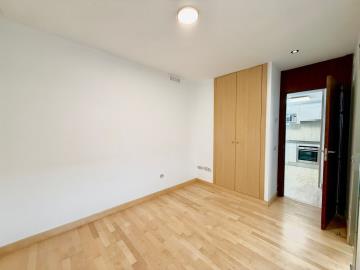 12-9d2414e6554ff283a7dbb3894364f2bd