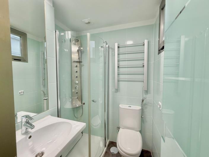 Image No.13-2 Bed Apartment for sale