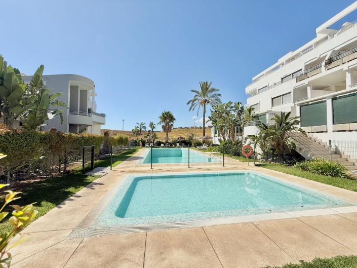 Image No.20-2 Bed Apartment for sale