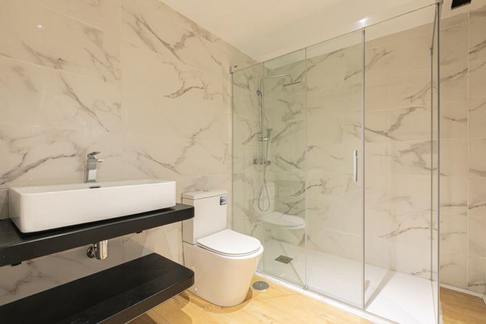 Image No.13-3 Bed Duplex for sale