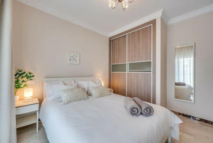 Image No.16-6 Bed Villa / Detached for sale