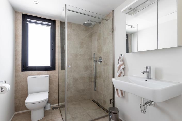 Image No.40-3 Bed Villa for sale