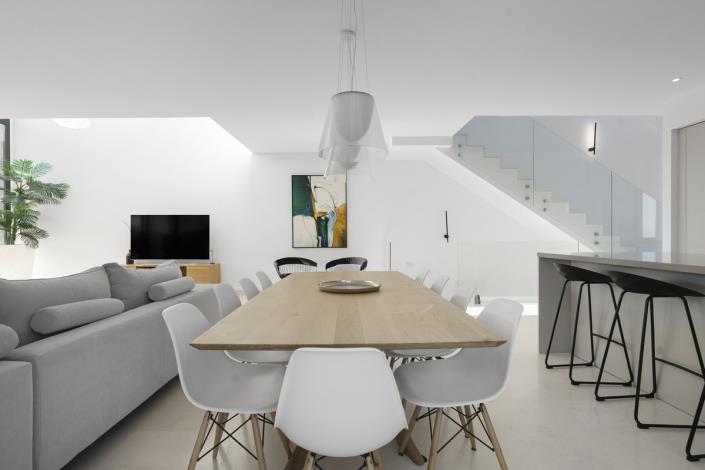 Image No.8-5 Bed Semi-Detached for sale