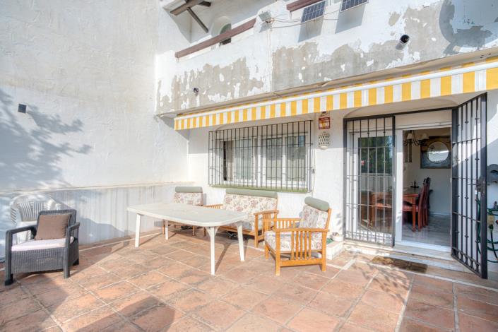 Image No.20-3 Bed Townhouse for sale