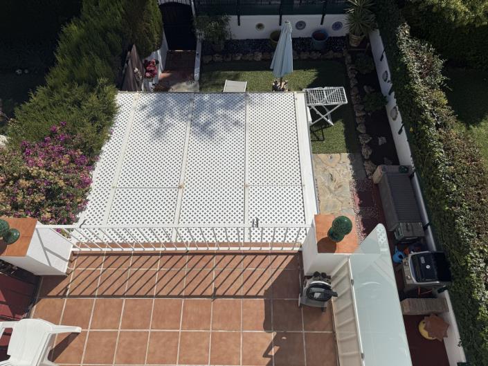 Image No.11-2 Bed Semi-Detached for sale