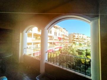 12-53013098fcab6c38b1379cd33298e050