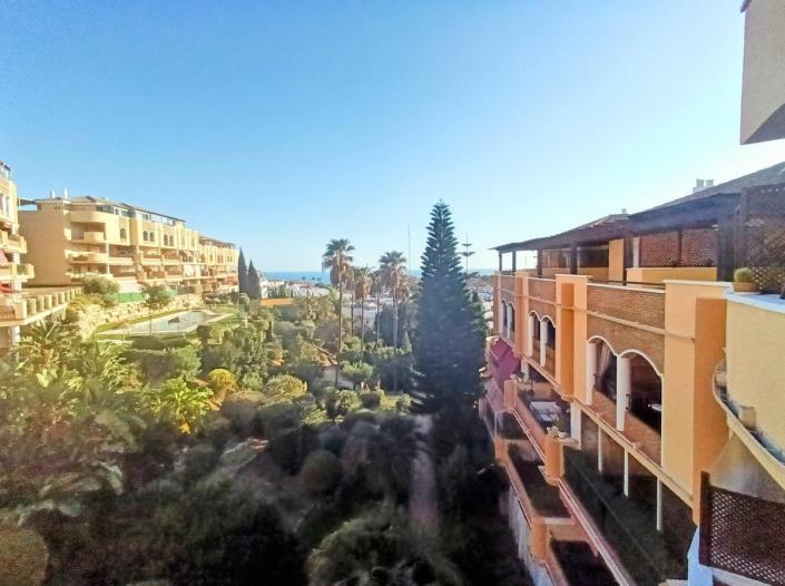 Image No.21-2 Bed Apartment for sale